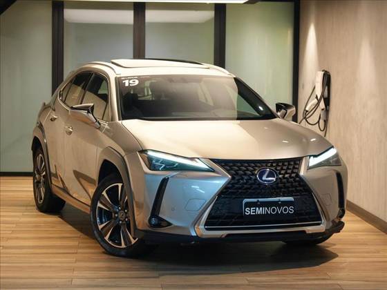 LEXUS UX 250h 2.0 VVT-I HYBRID LUXURY CVT LEXUS UX 250h 2.0 VVT-I HYBRID LUXURY CVT
